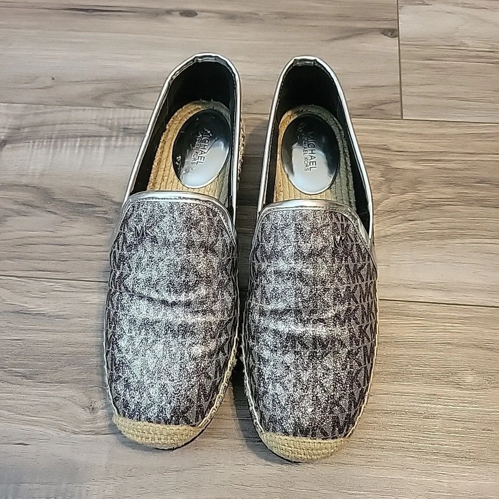 Michael Kors Hastings Signature Logo Metallic Espadrilles‎ Size 8M